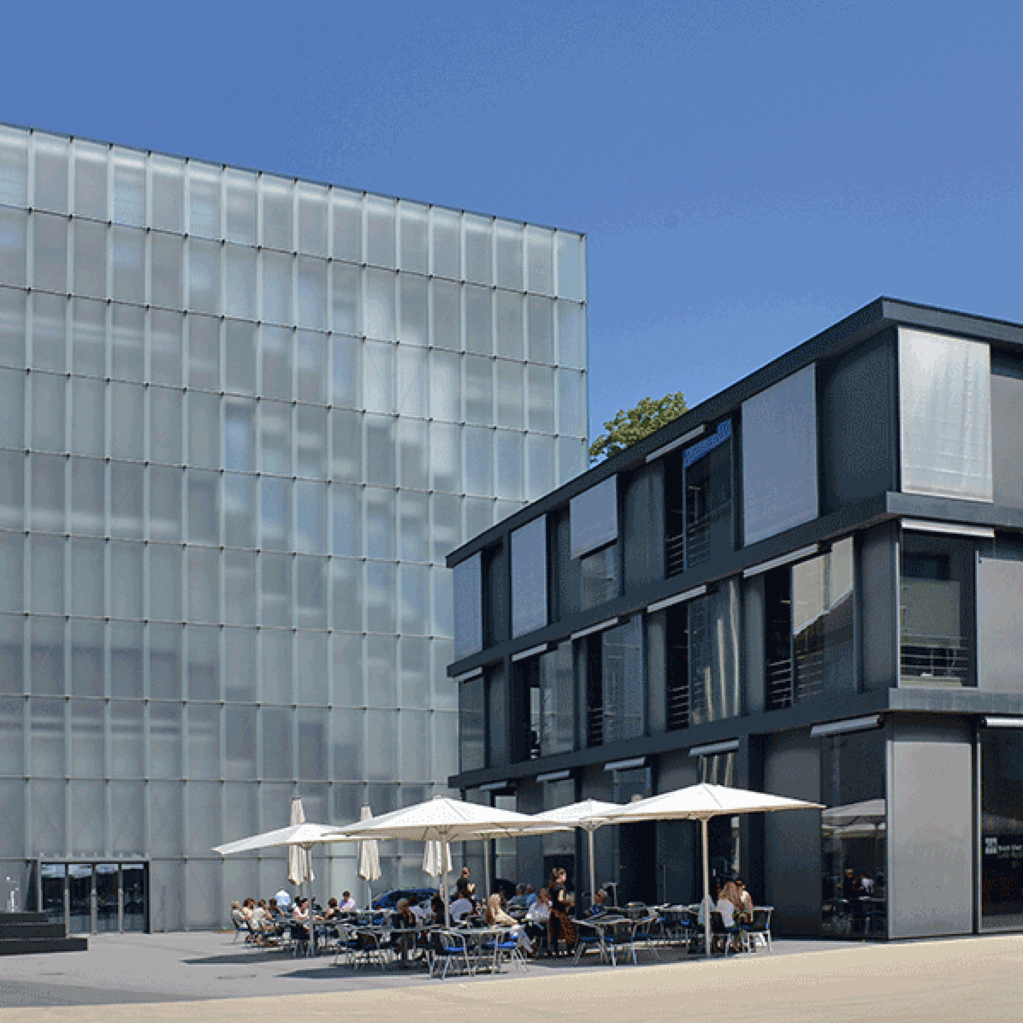 Das Kunsthaus Bregenz feiert seienen Schöpfer mit einer Ausstellung. (Von (Böhringer Friedrich, CC BY-SA 3.0 at, Wikimedia)