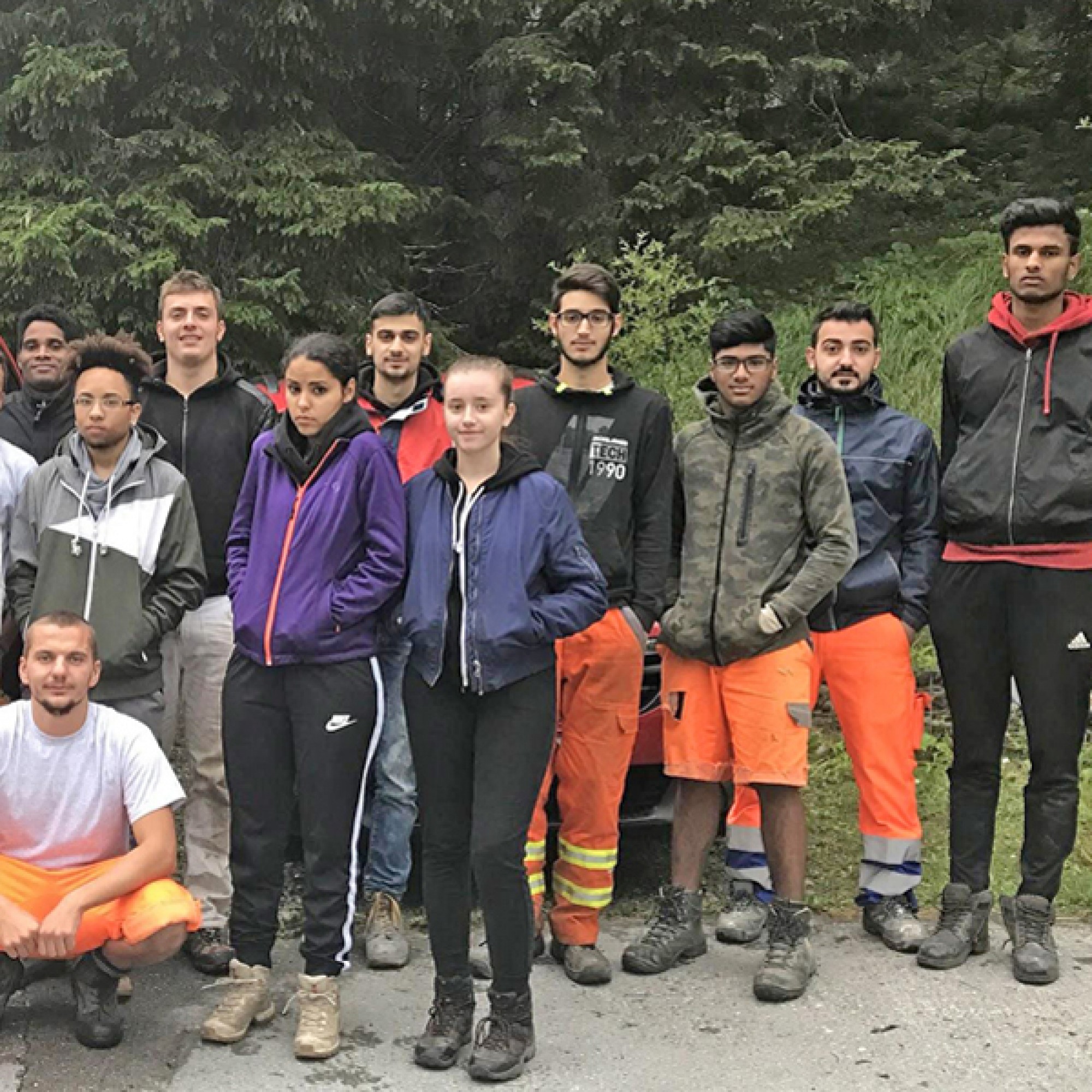 Jedes Jahr leisten Lernende der Wiederkehr-Gruppe einen gemeinnützigen Arbeitseinsatz.