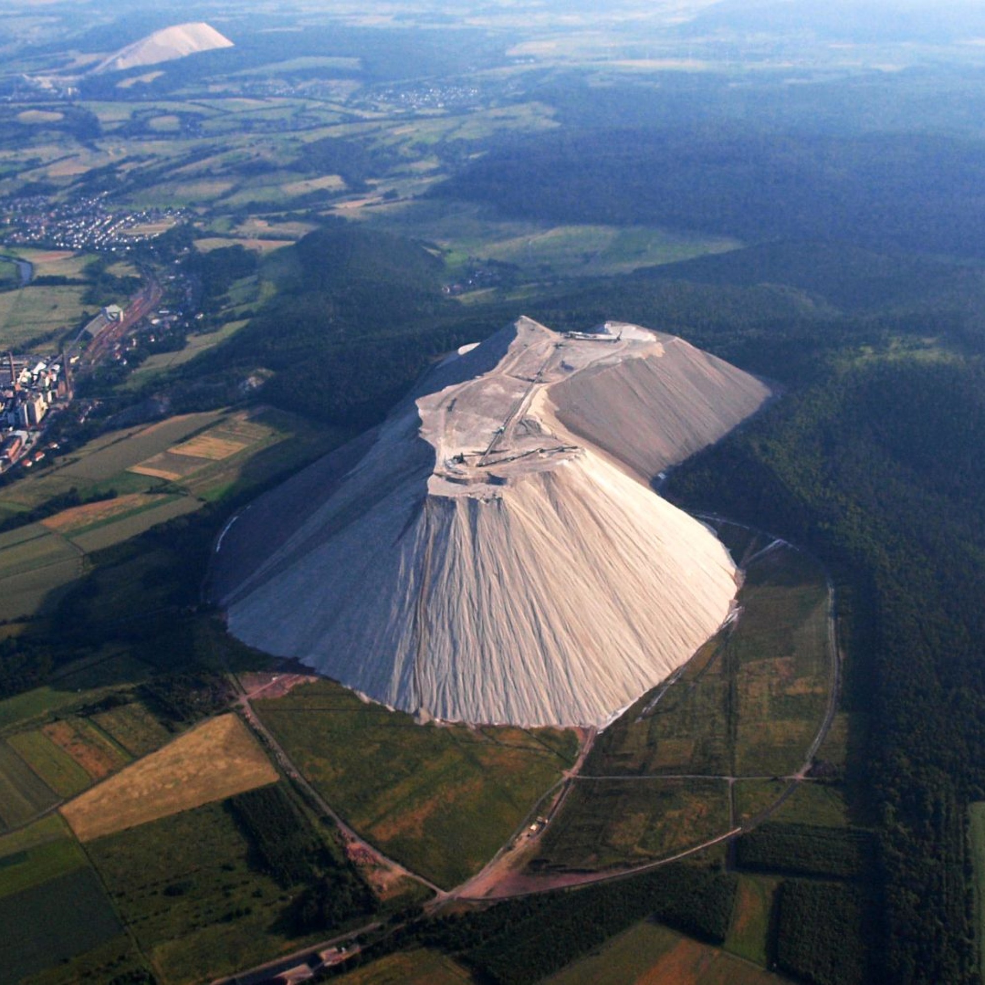 Luftbild vom Berg.