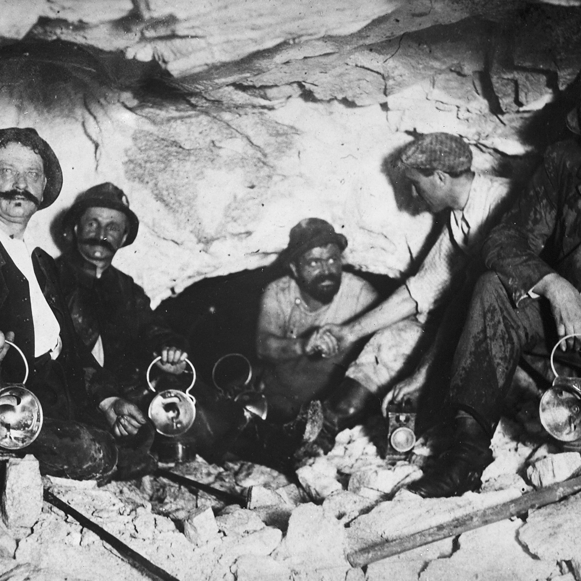 Bergarbeiter im Jahre 1911.