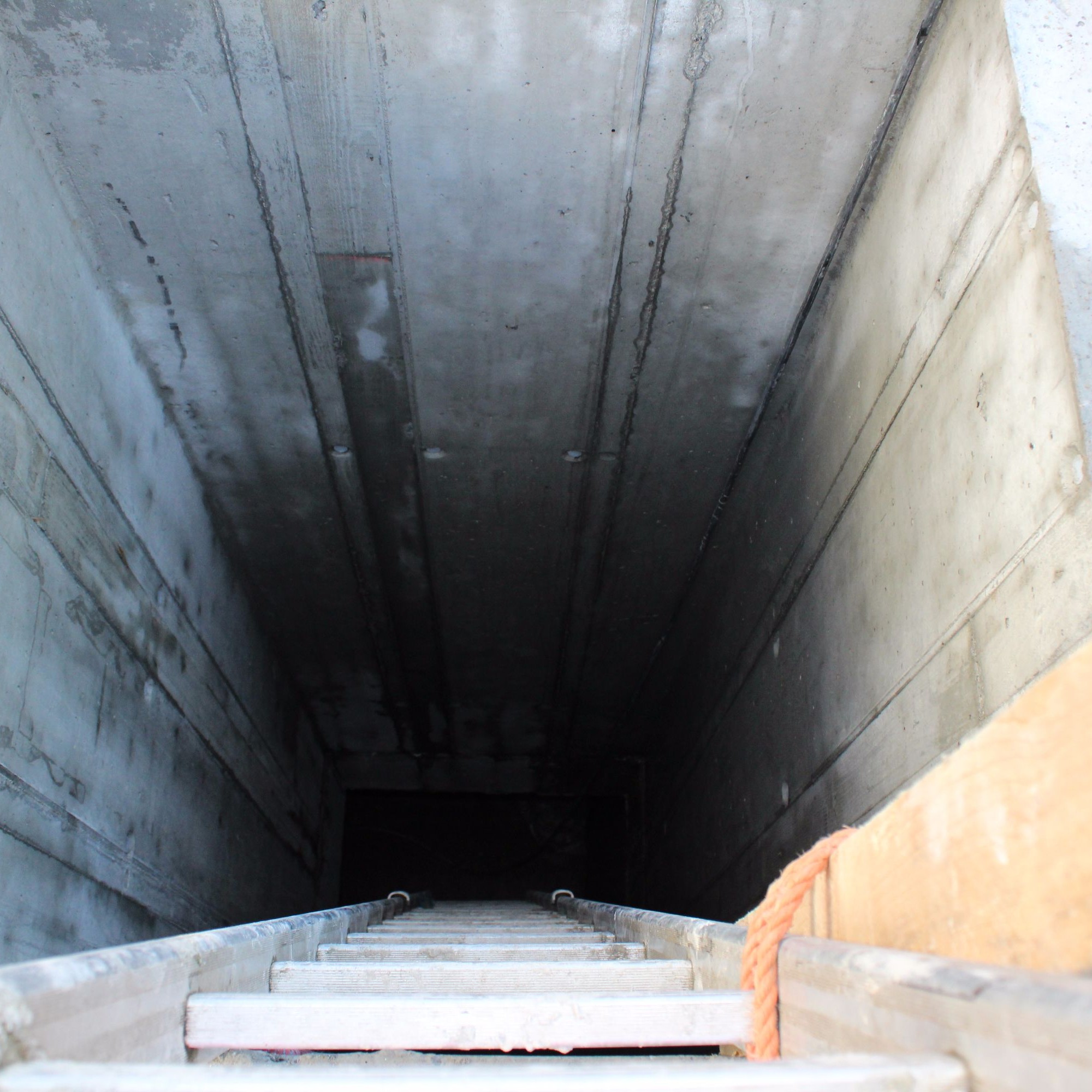 Blick in einen Stollen, der im Microtunneling-Verfahren gebaut wurde.