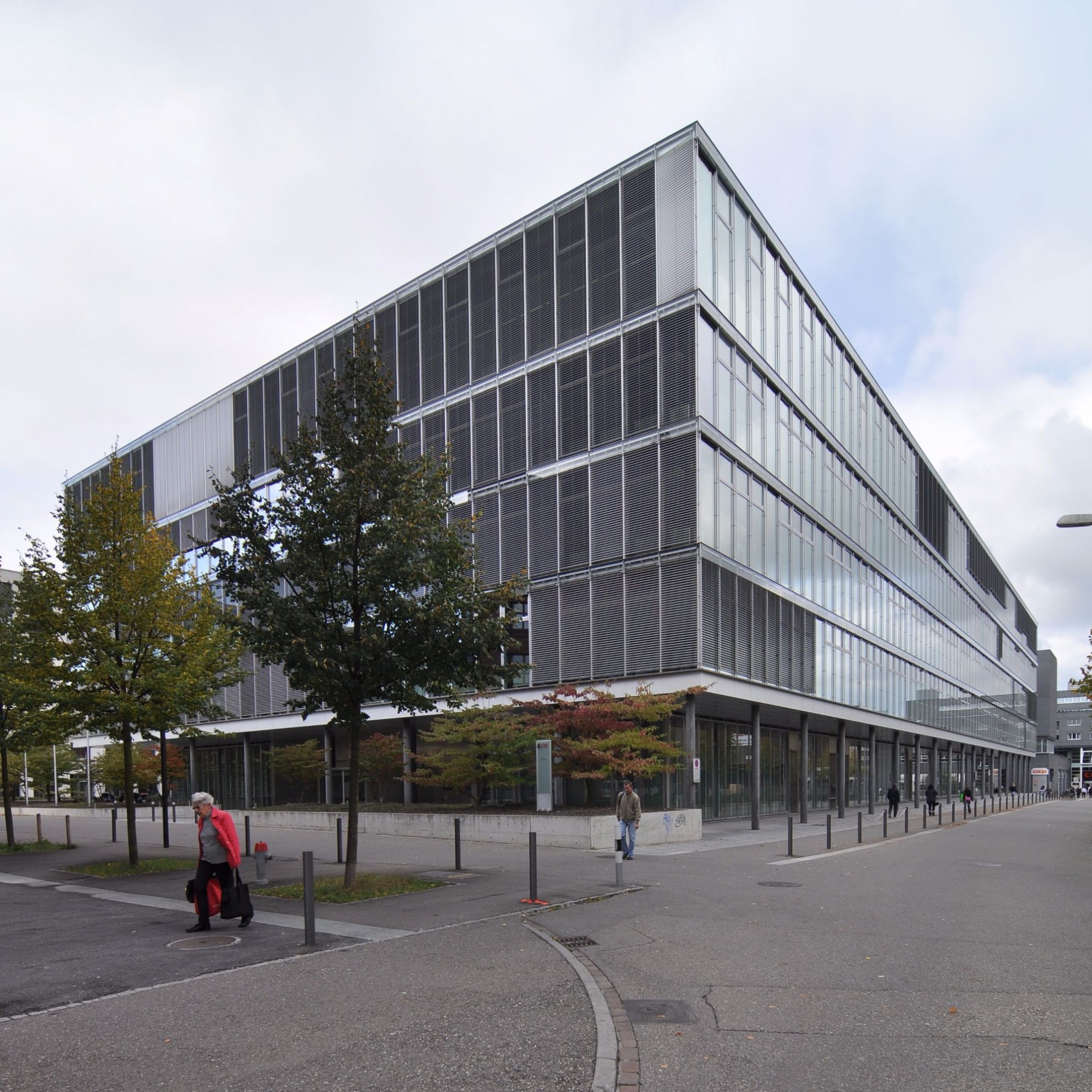 Geschäftshaus Dinocenter, Zürich-Oerlikon.