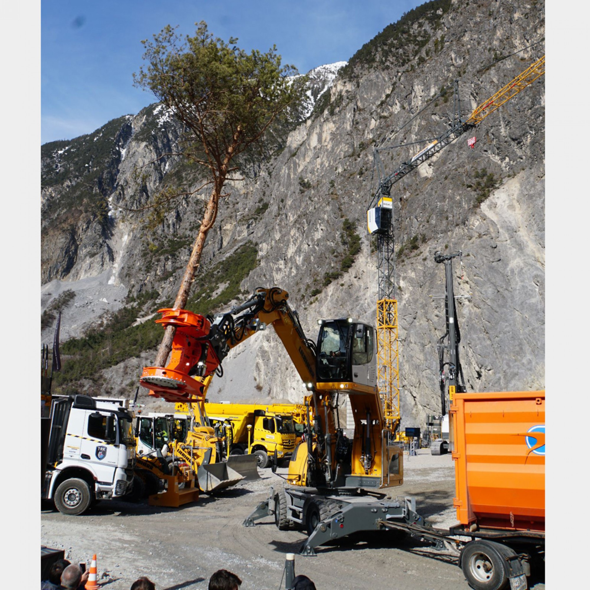 Schnell im Arbeiten: Liebherr-Materialumschlagmaschine "LH 22".