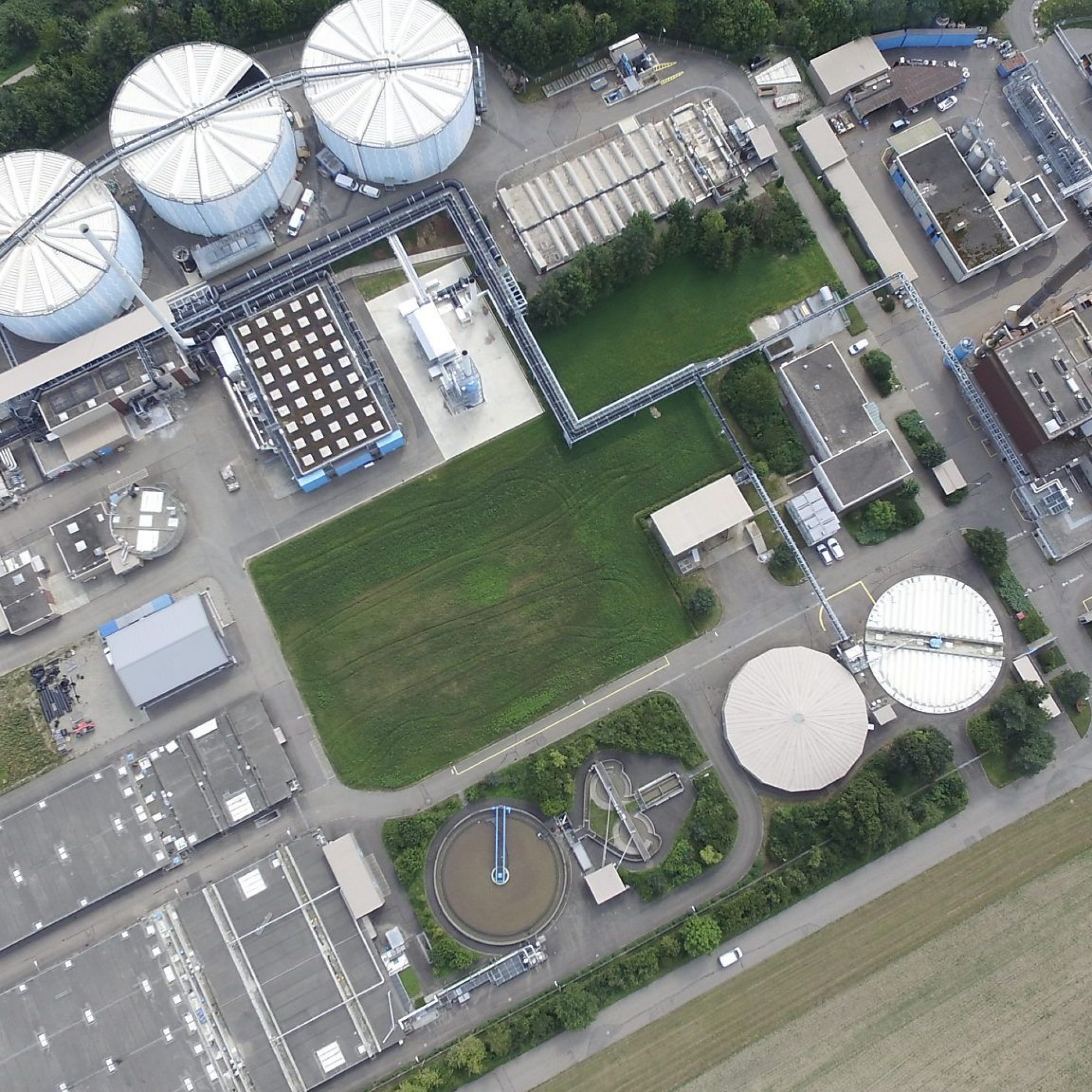 Die ARA Rhein in Pratteln, eine der grössten Kläranlagen in der Schweiz