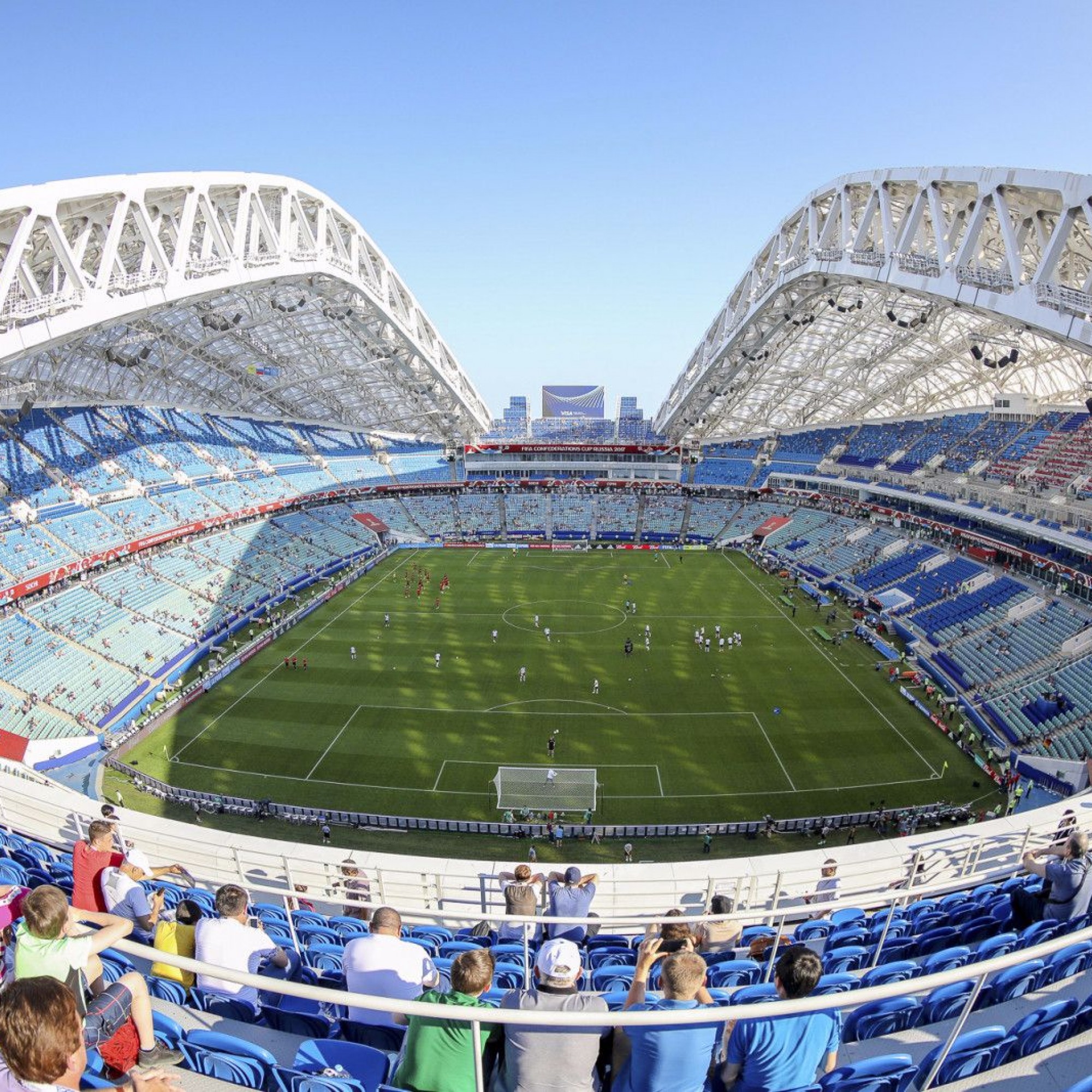 Einblick in das Fisht-Stadion bei einem der Spiel des FIFA-Konförderationen-Pokals 2017.