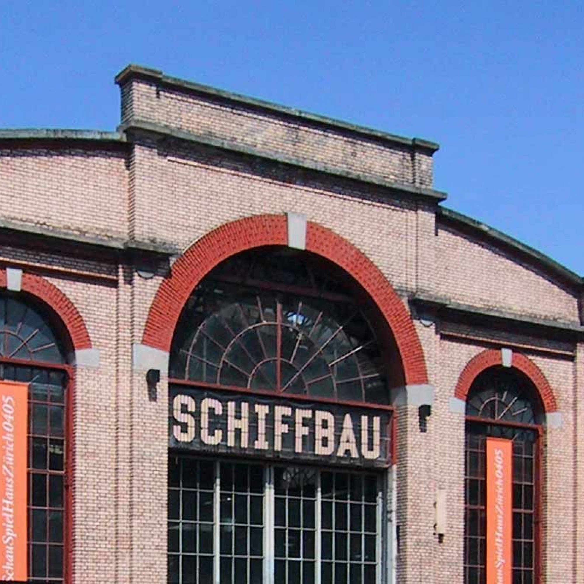 Schiffbauhalle