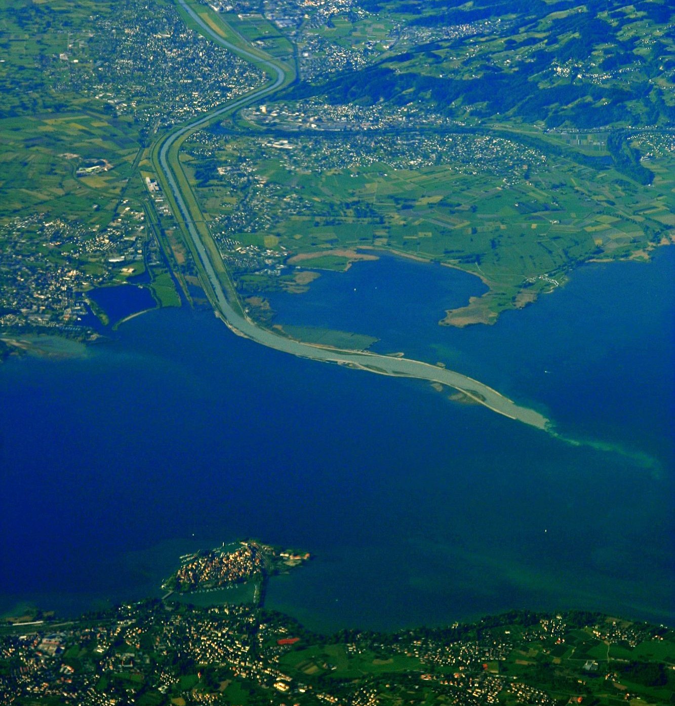 Rheinmündung in den Bodensee.