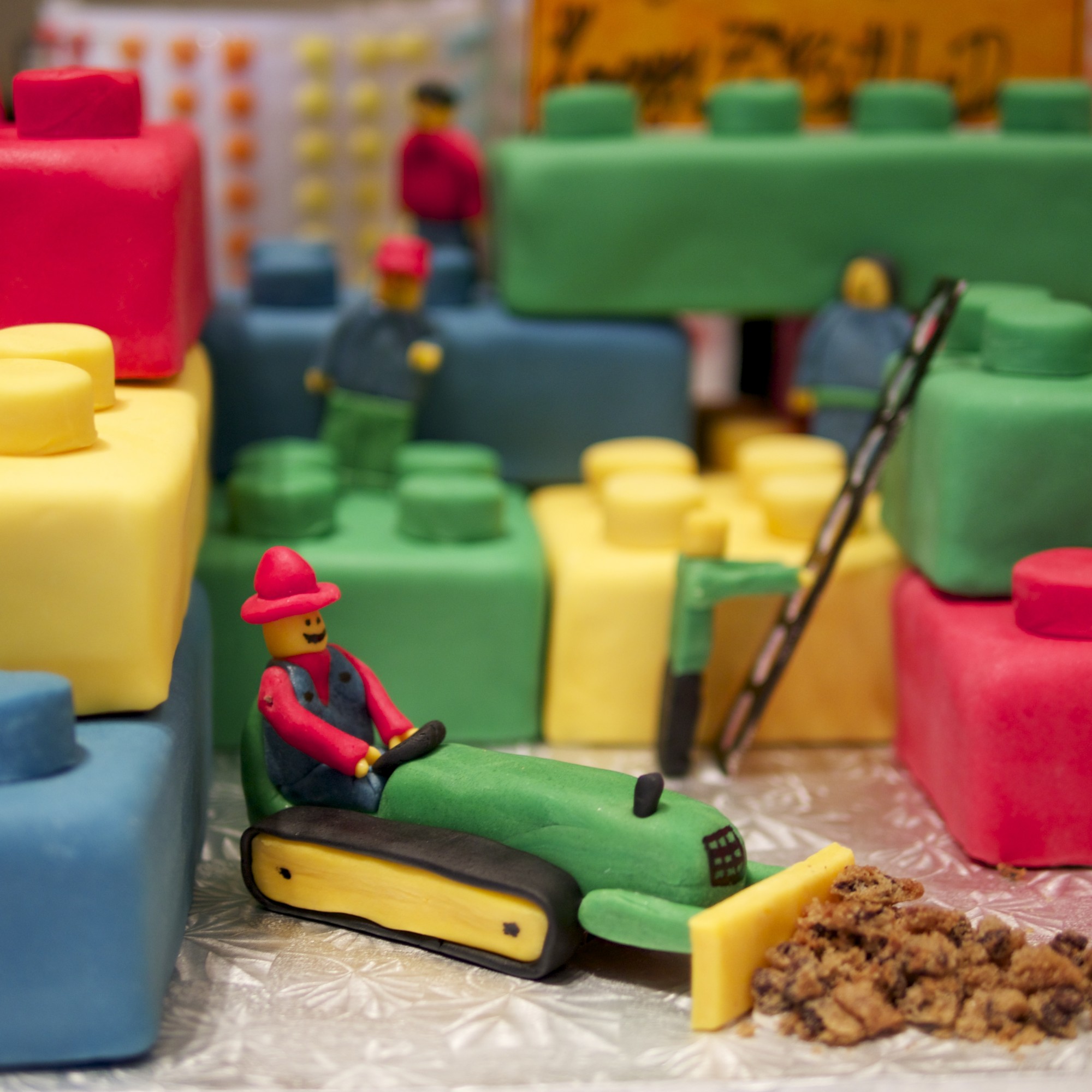 Cake aus Legosteinen_Austin Kirk