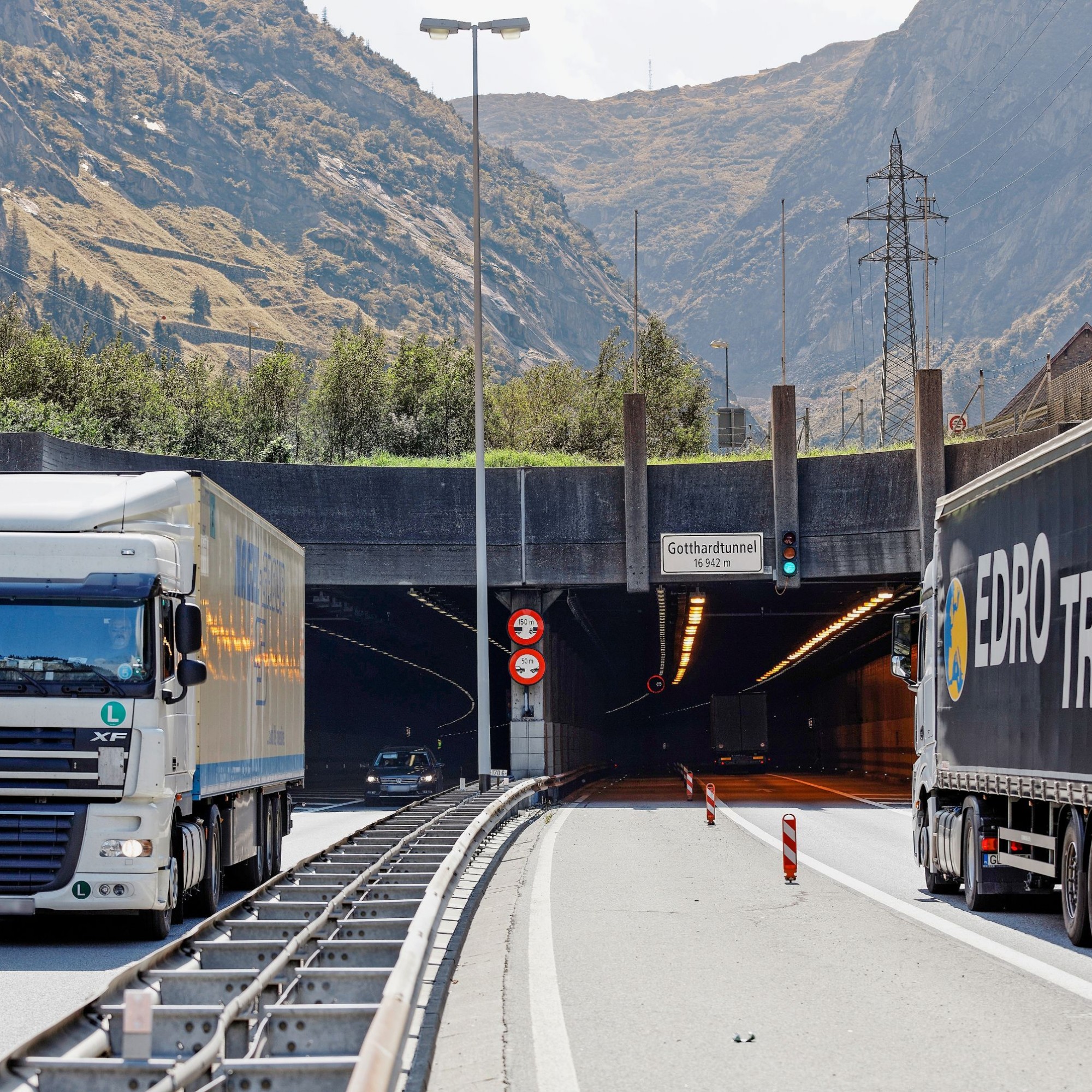 2021 sollen die Hauptarbeiten für den Bau des zweiten Strassentunnels am Gotthard starten. Der Bund konnte das Projekt in nur wenigen Jahren voranbringen.