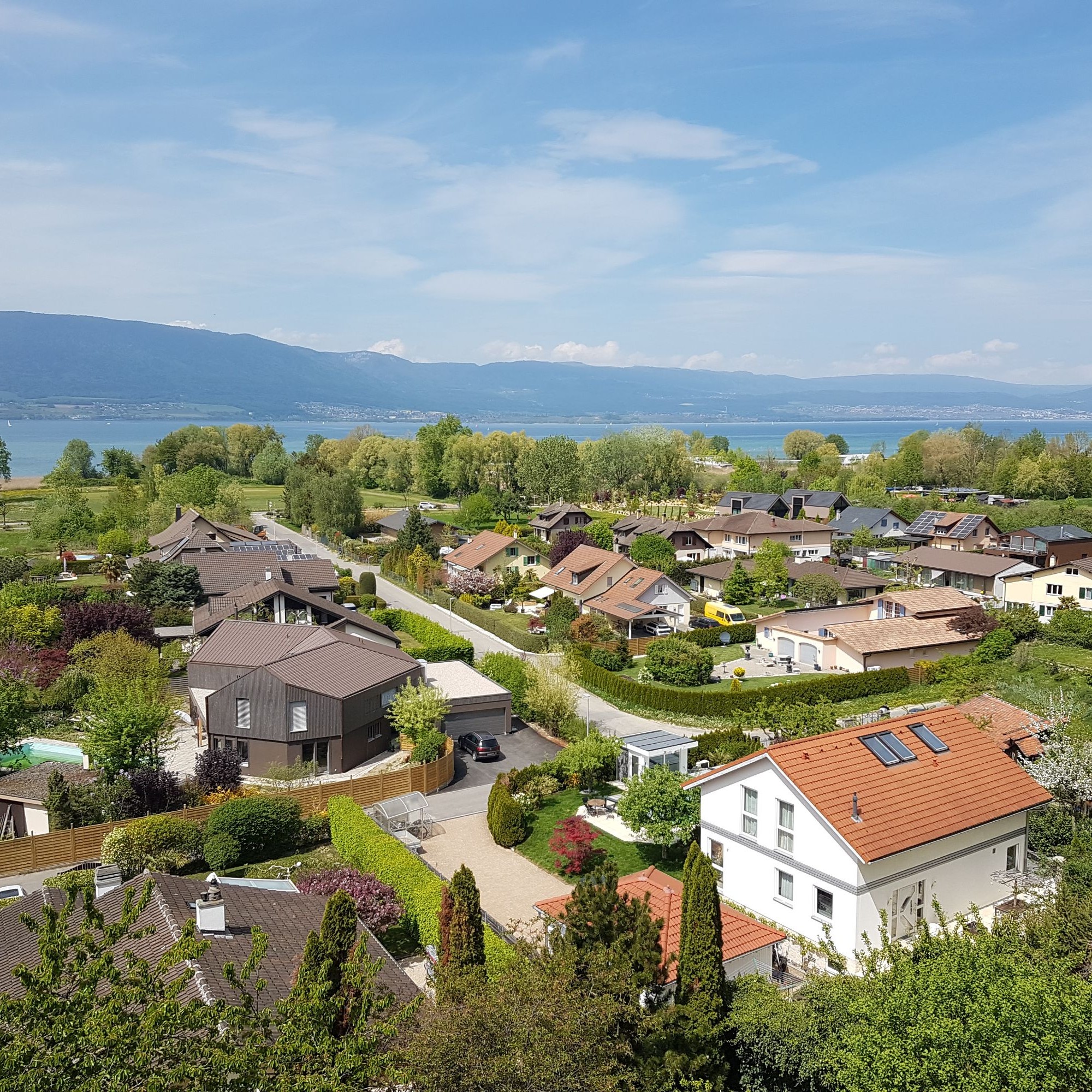 Einfamilienhäuser in Estavayer-le-lac, Symbolbild.