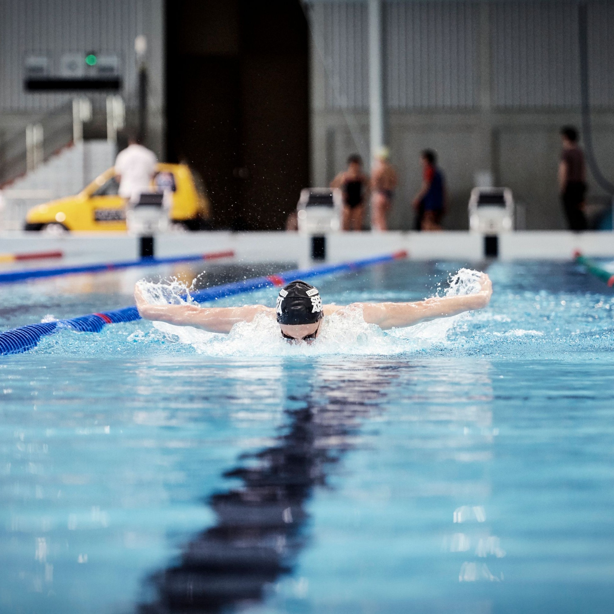 Das olympische 50-Meter-Becken erfüllt alle Anforderungen für verschiedene internationale Wettkämpfe.