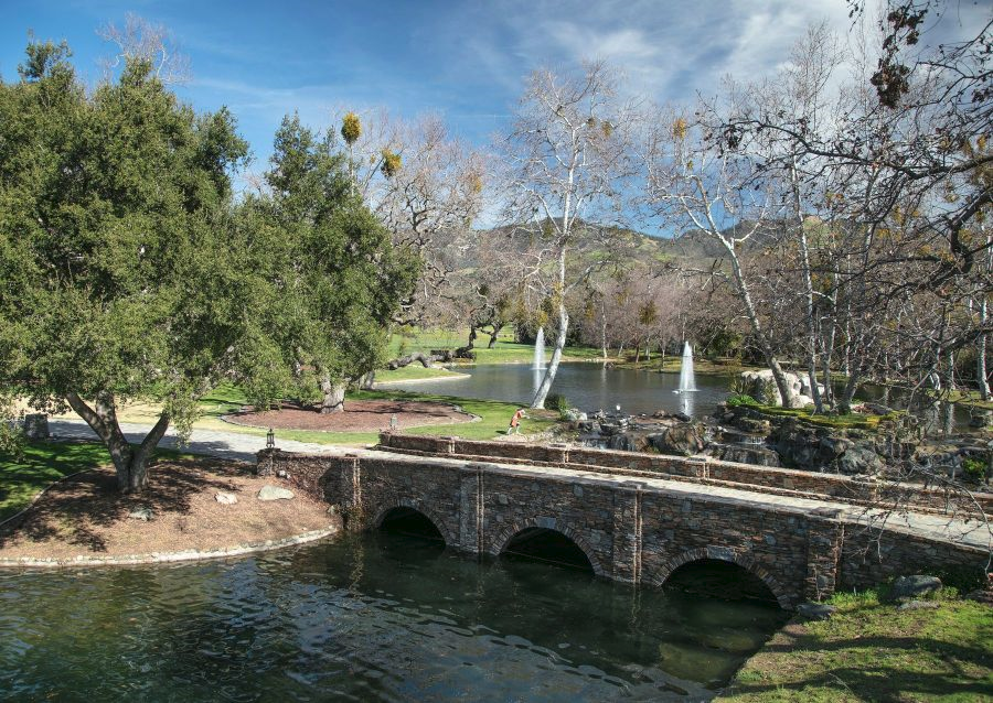 Die ehemalige Neverland-Ranch von Michael Jackson steht immer noch zum Verkauf, mittlerweile zu einem Schnäppchenpreis.