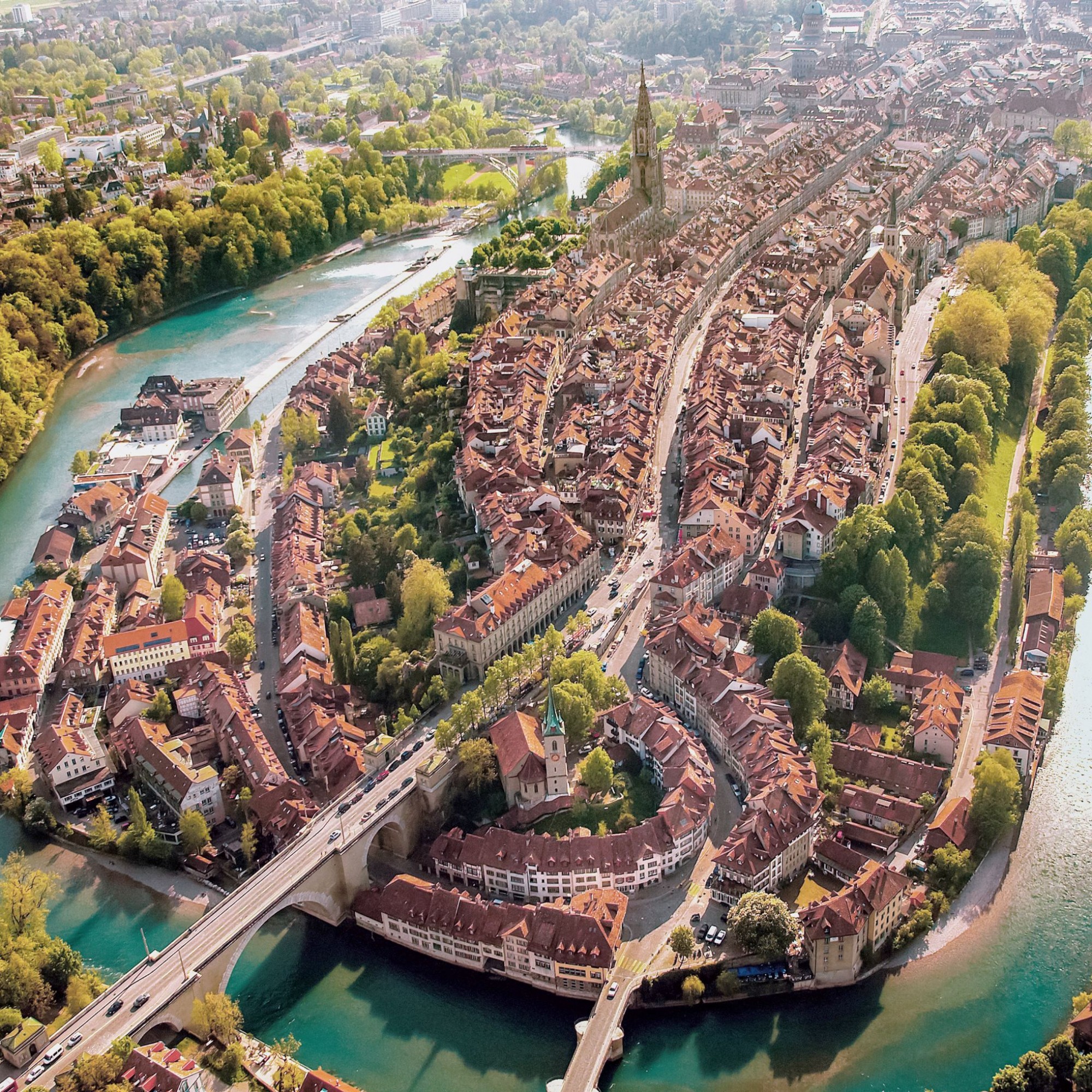 Bern kann bei der Ansiedlung von Unternehmen Erfolge vermelden, doch wegen der Anpassungen beim Finanzausgleich muss der Kanton mittel- fristig mit Einbussen rechnen. Dabei muss Bern immer mehr Zentrumslasten übernehmen.  