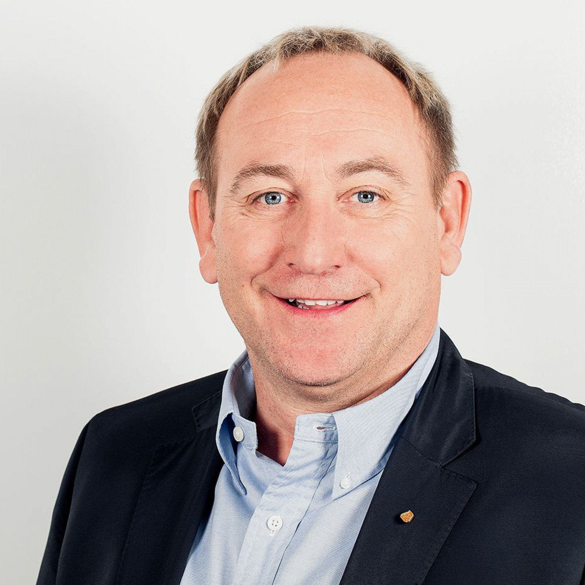 Martin Schneider war als Verkaufsleiter bei Mapei Suisse tätig, bevor er im Jahr 2015 die Geschäftsführung übernahm.