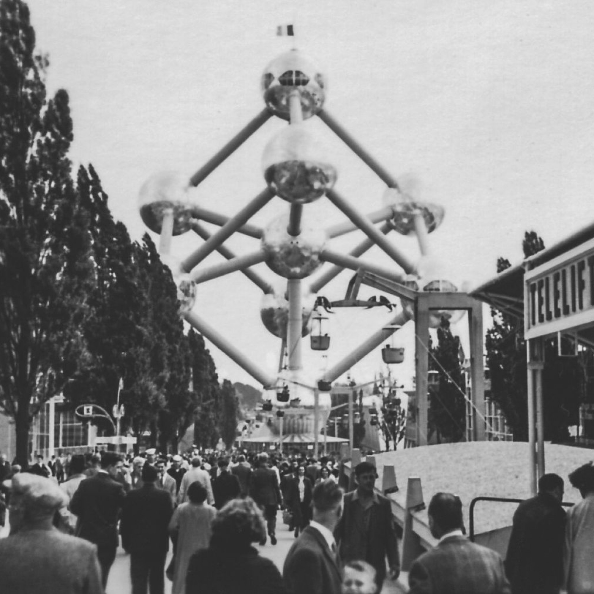 Der Forschungsreaktor befand sich an der Weltausstellung in Brüssel 1958 unter dem Atomium.