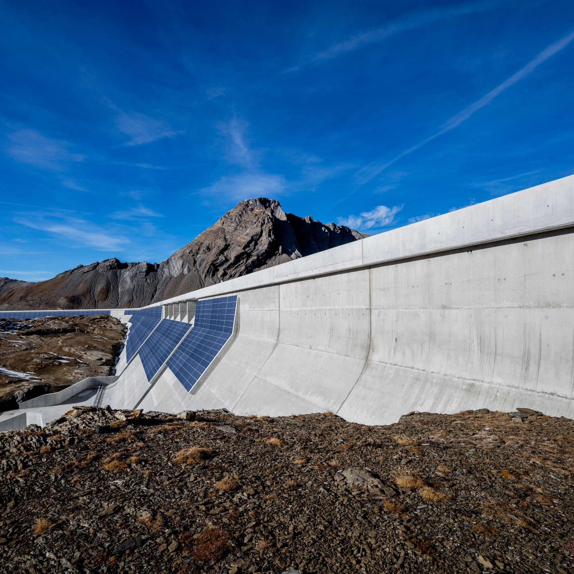 Visualisierung Solarmodule Muttsee-Staumauer