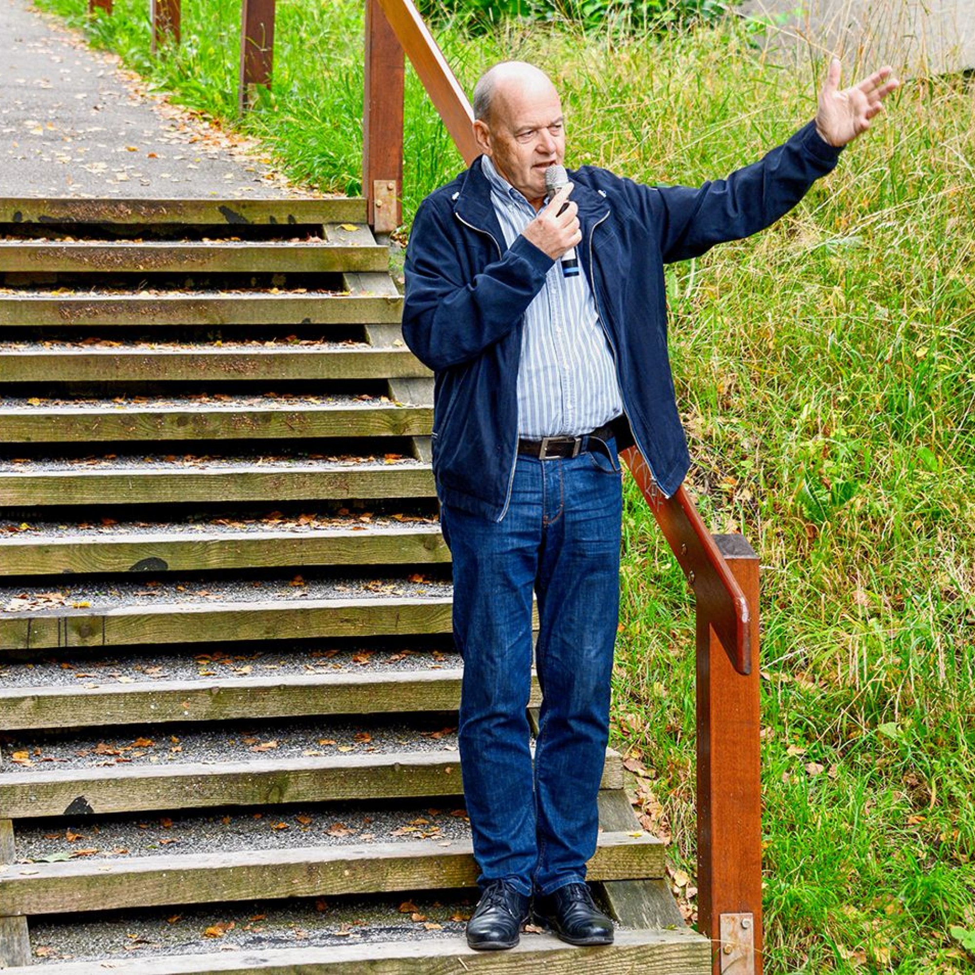 Edgar Heilig an der Buch-Vernissage