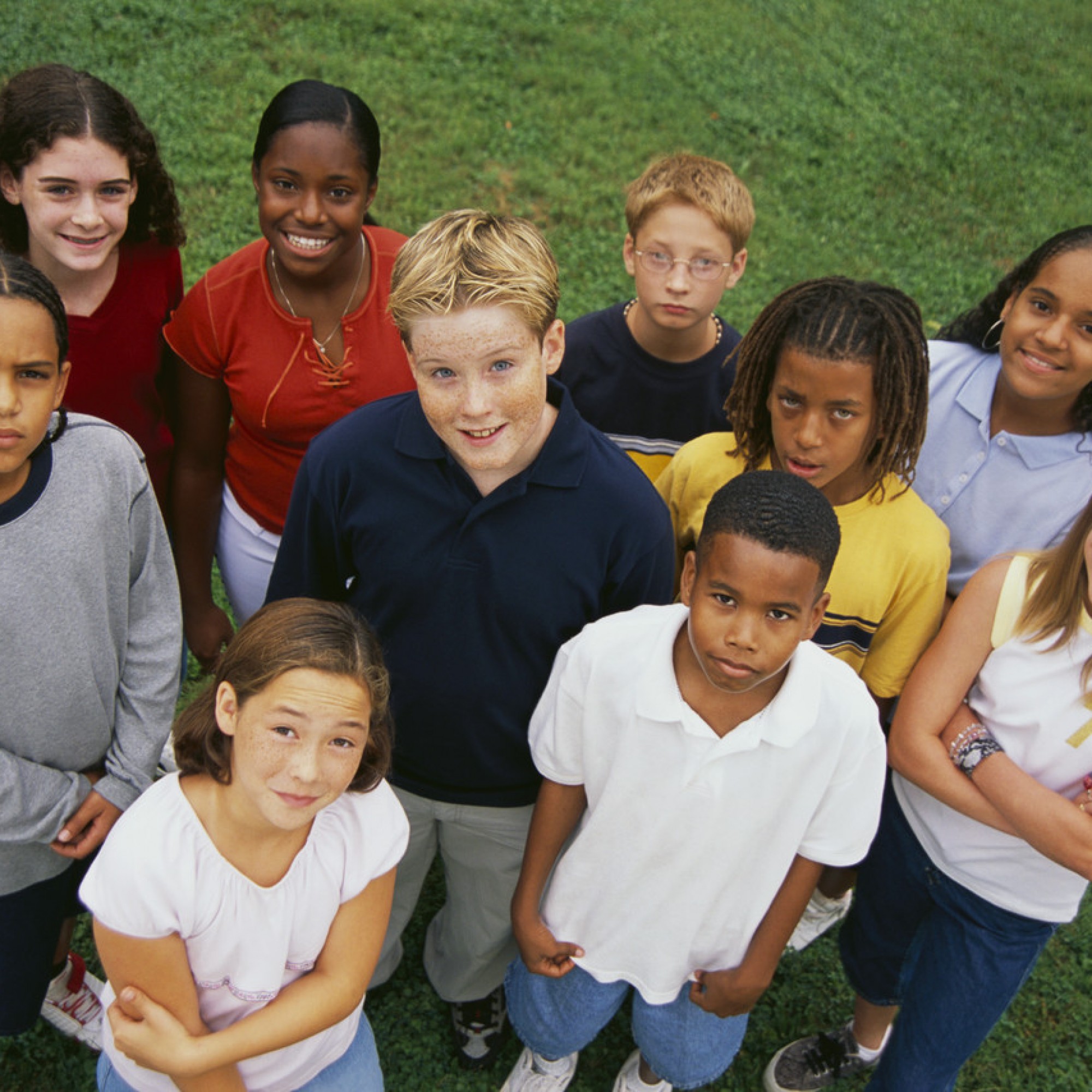 Multikulturelle Gruppe von Kindern