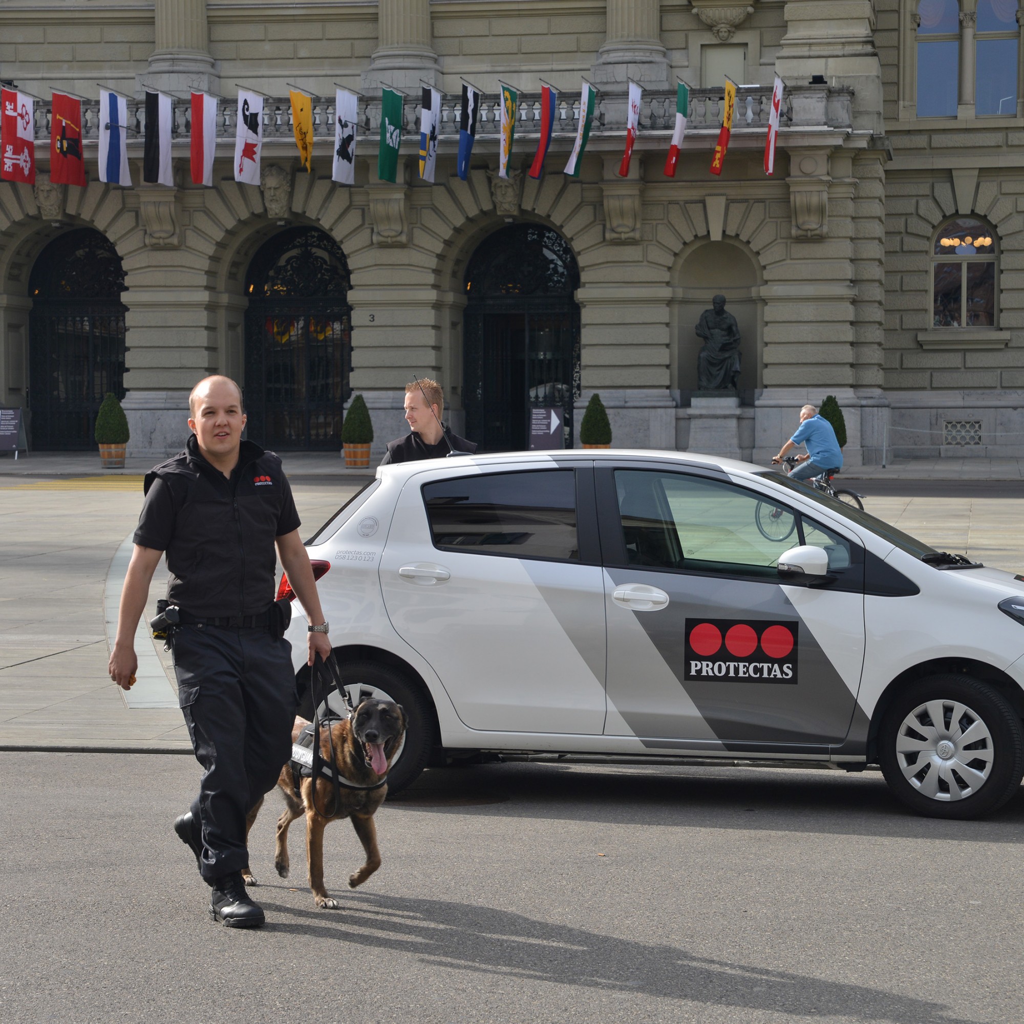 Protectas vor Bundeshaus