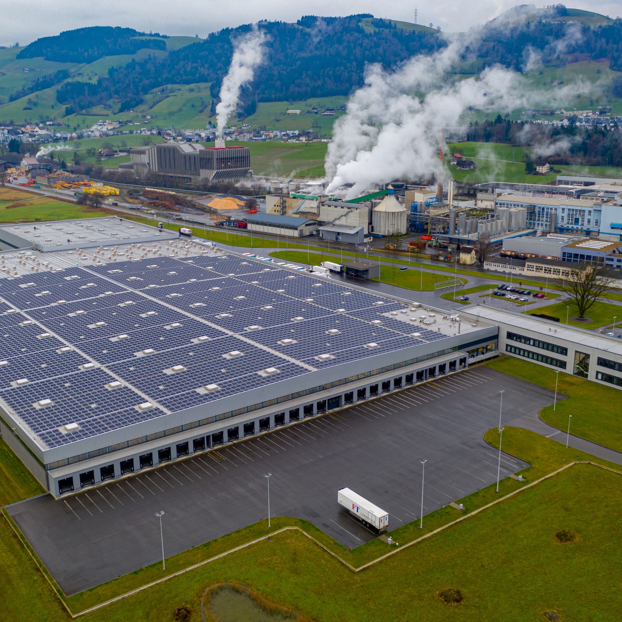 Photovoltaik-Anlage auf Aldi Logistikzentrum