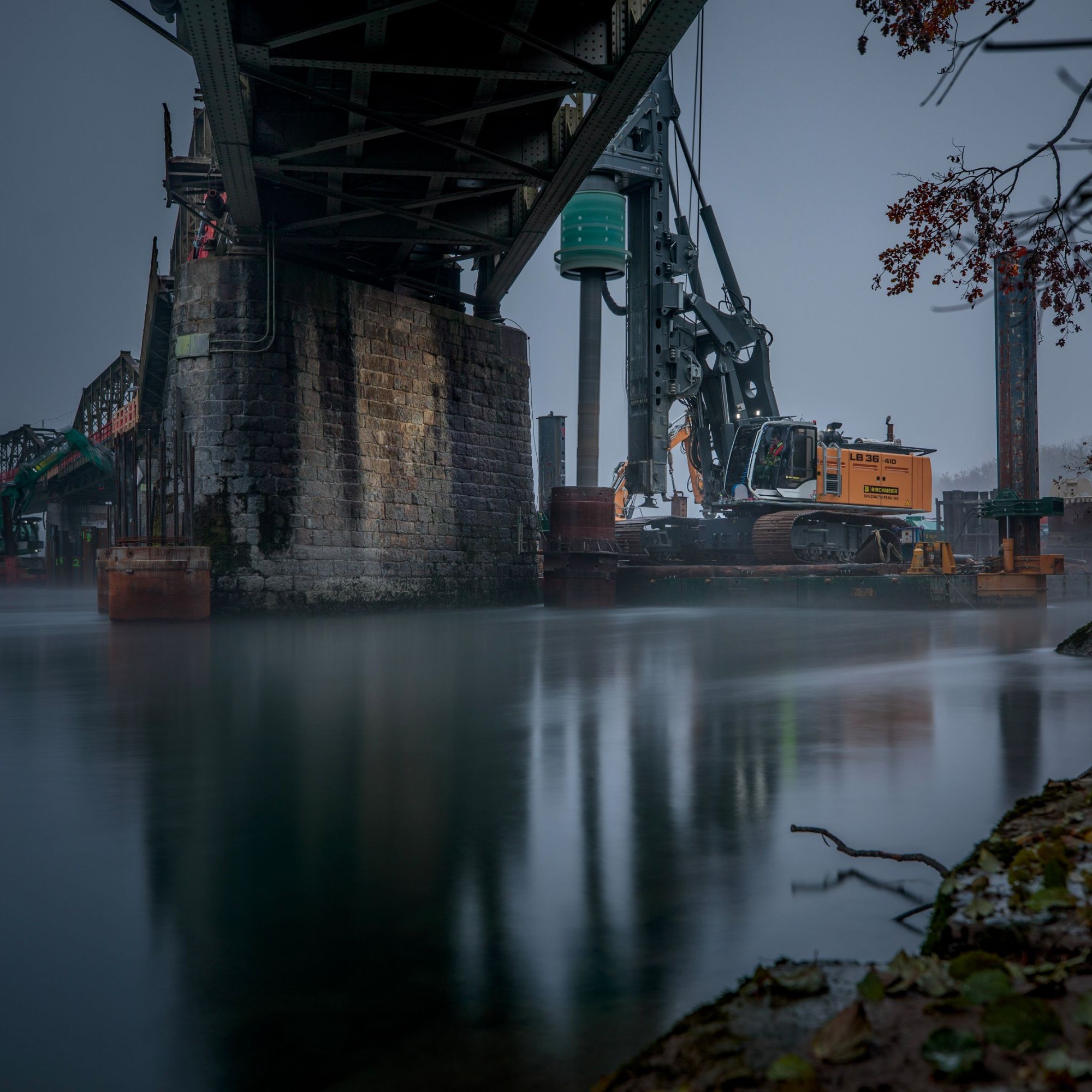 Bohrgerät LB 36 bei Aarebrücke in Koblenz