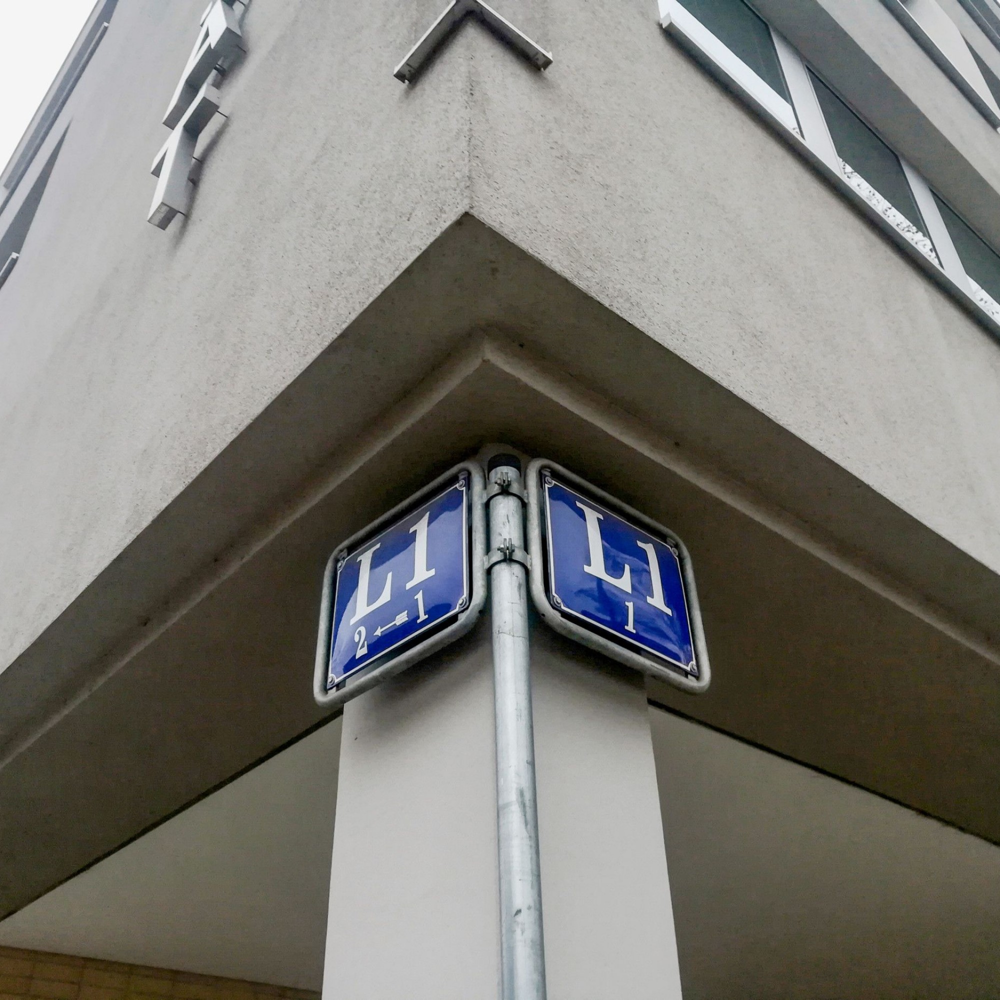 Strassenschild in Mannheim