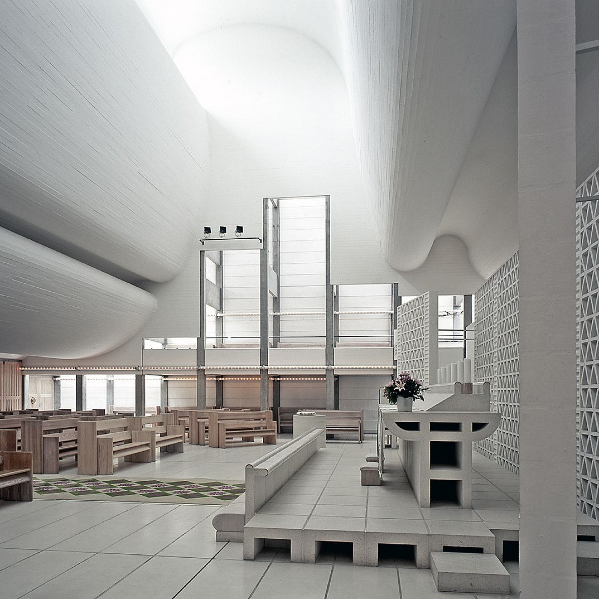 Innenansicht, Bagsværd Kirche, Bagsværd, Denmark von Jorn Utzøn