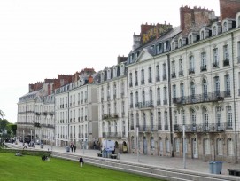 Krümmer Häuserreihe in Pays de la Loire