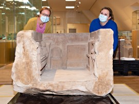 Restaurierung Römischer Sarkophag im Rijksmuseum van Oudheden