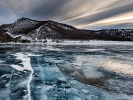 Baikalsee im Winter