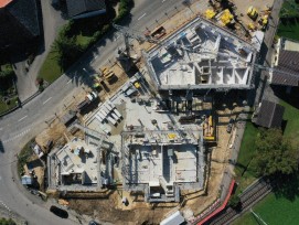 Luftaufnahme Baustelle Wohnüberbauung in Lommiswil