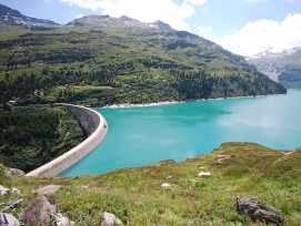 Staumauer Zervreila im Kanton Graubünden