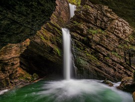 Unterer Thurwasserfall bei Unterwasser in St. Gallen