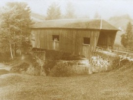 Historische Holzbrücke in der Lank Appenzell