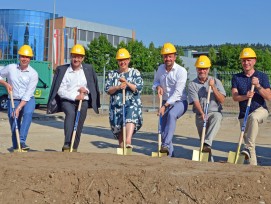 Spatenstich Wärrmezentrale Chloosfeld Rheinfelden AEW