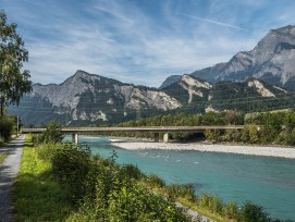 A13-Autobahnbrücke Bad Ragaz über Alpenrhein