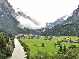 Blick auf Innertkirchen im Kanton Bern