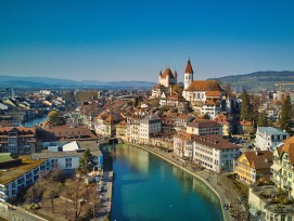 Blick auf die Stadt Thun im Kanton Bern