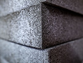 Schaumglas-Block in Detailansicht