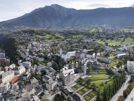 Wakker - - Bildungshügel