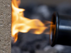 Komposit aus Sägemehl und Struvit.