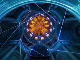 Aura-Lichtinstalltion von Moment Factory