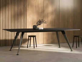 Comta Table von Sitag