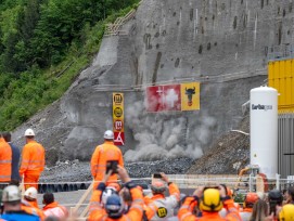 Sprengung für Vortrieb von Morschacher-Tunnel