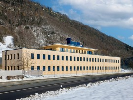 Bürotrakt der Pilatuswerke am Standort in Stans NW