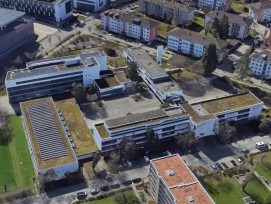 Luftbild Volksschule Wankdorf in Bern