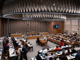 040526_nit_ZH_RegierungsratPräsidium_highres1von11