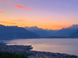 Vevey mit Blick auf den Genfersee.
