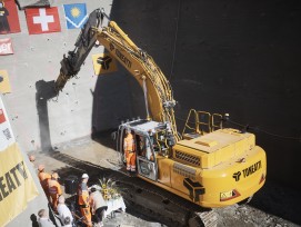 Anstich für Entwässerungsstollen Braunwald