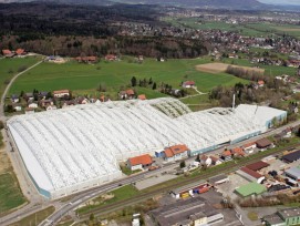 Die Hallen über der Sondermülldeponie Kölliken (SMDK)